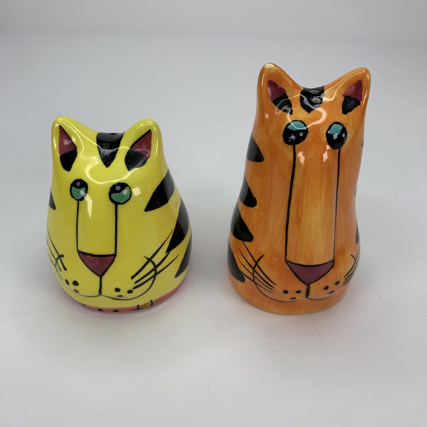 Lion & Tiger Salt & Pepper Shaker 1