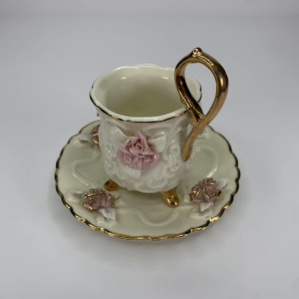 3D Floral Vintage Tea Cup and Saucer Set 1